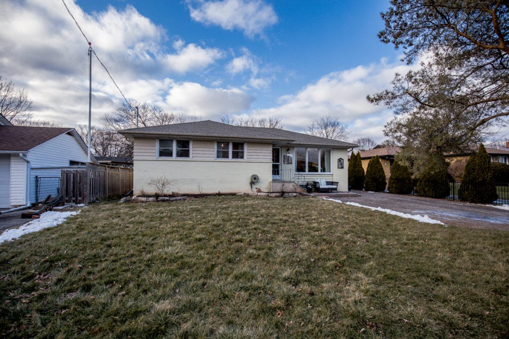86 Foxbar Road